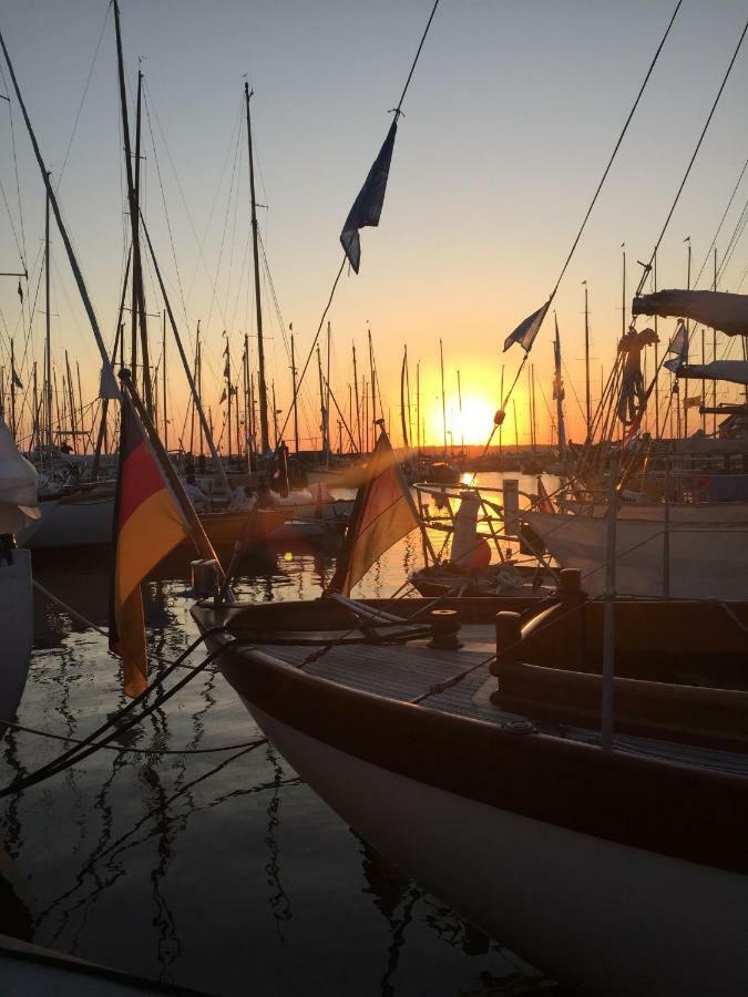 Meeresbrise Laboe Exterior photo